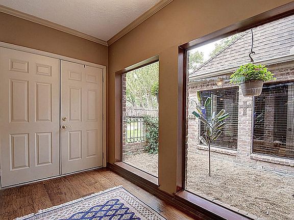 4th image of 20711 Laverton Dr