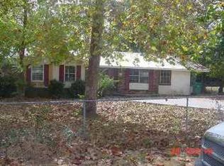 210 Forrest Pkwy, Crestview, FL 32539