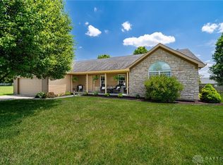 111 Shepherds Rdg, Waynesville, OH 45068