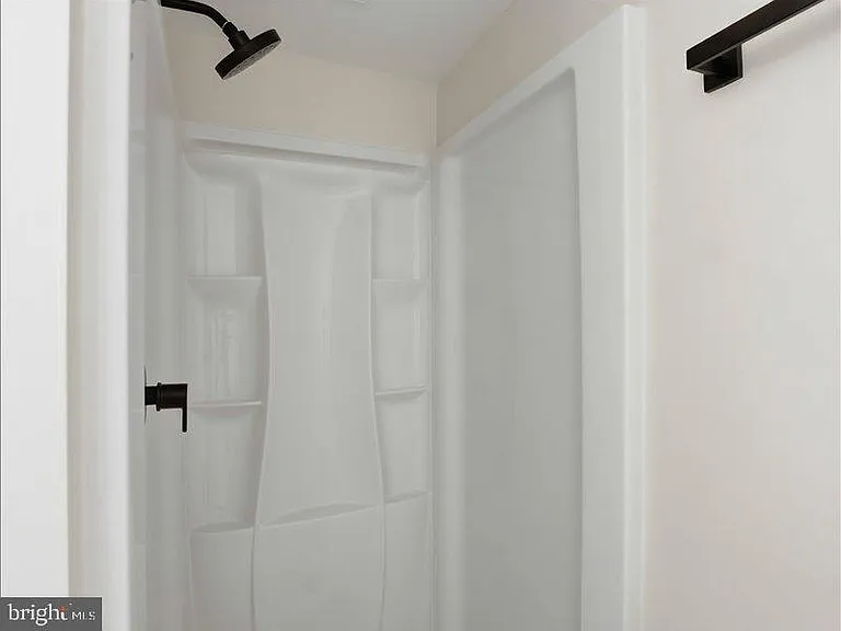 8026 Waterview Ct — Photo 18
