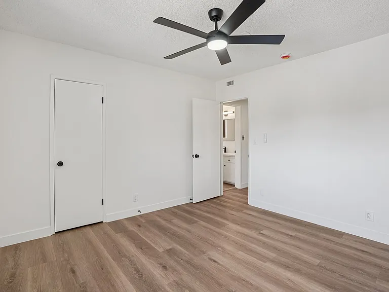 8200 W Manchester Ave — Photo 20