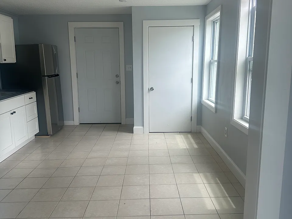 2 Copeland St #3