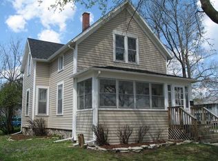 626 Center St, Lake Geneva, WI 53147