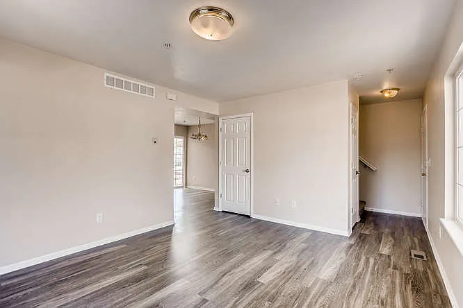 Building Photo - 1731 Morningside Dr #E