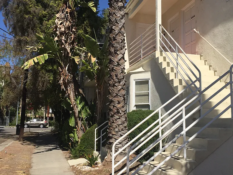 10724 Camarillo St #10724 — Photo 4