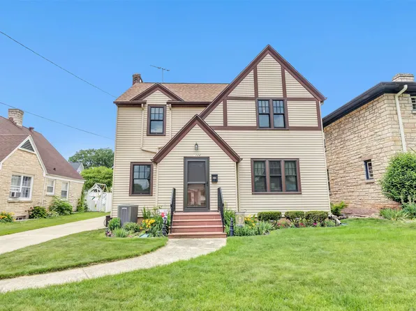 1124 S Roosevelt St, Green Bay, WI 54301