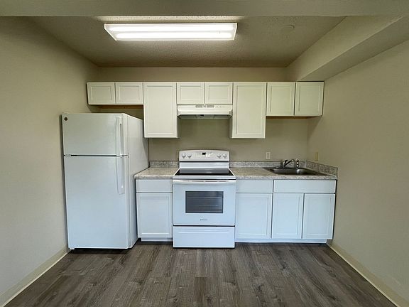 3rd image of 2523 Perry Park Ave #4