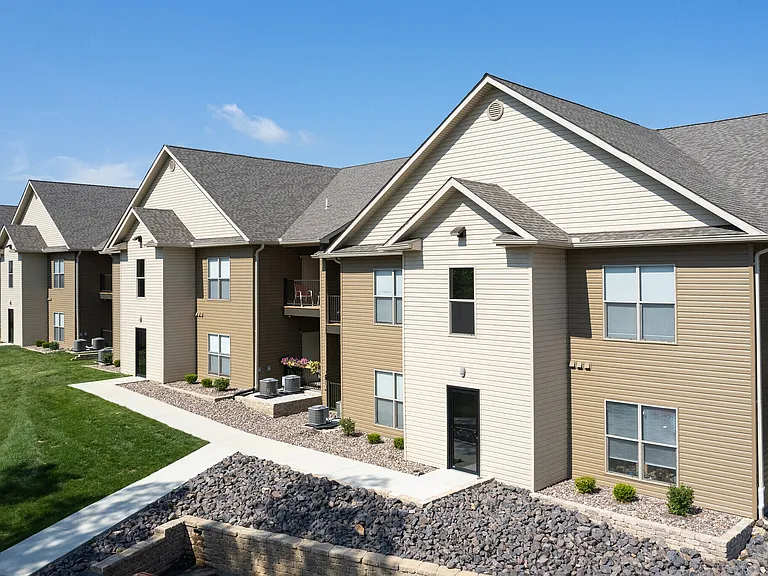 Sugar Creek Apartments — Photo 15