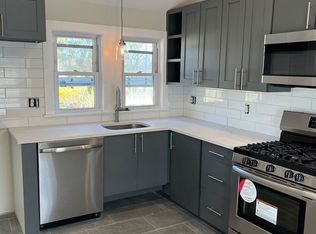 577 Main St #1, Medfield, MA 02052