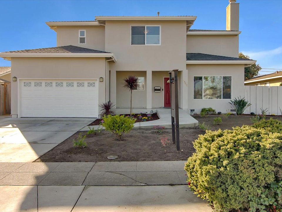 1st image of 1546 Adrien Dr