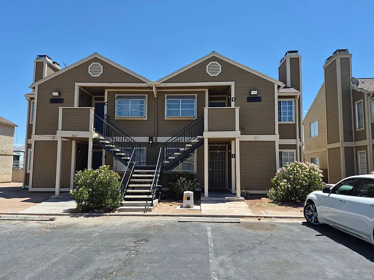 2664 Bryandouglas Dr #B — Photo 1