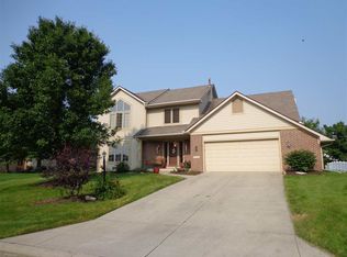 2224 Blue Harbor Dr, Fort Wayne, IN