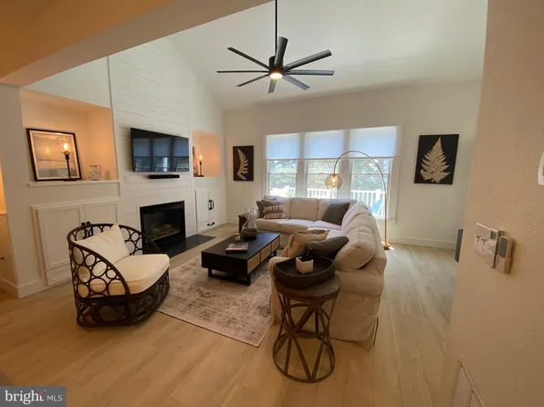 1H Clubhouse Dr, Ocean View, DE 19970