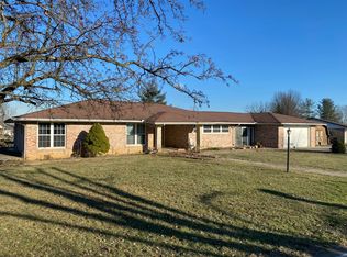 15760 Crescent Dr, Aurora, IN 47001