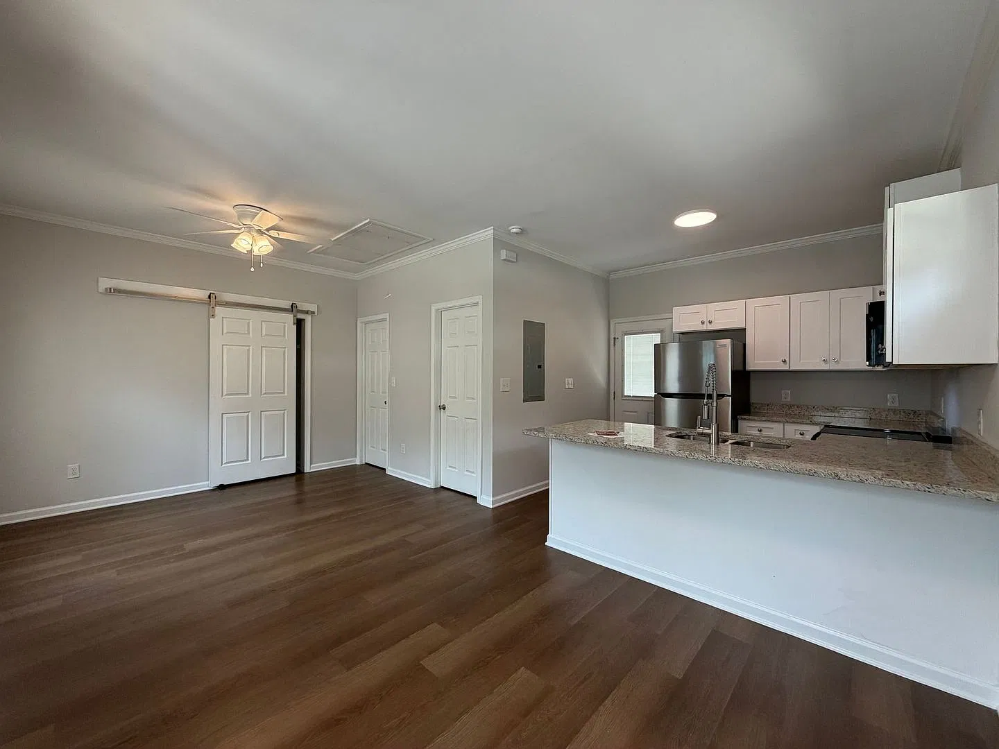 Pre-Leasing For August 2027! — Photo 2