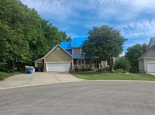 11675 S Rene Ct, Olathe, KS 66062