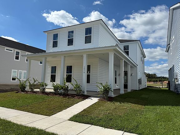 2nd image of 1010 Riverbed Retreat Ln
