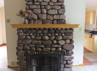 83 W Shore Dr, Enfield, CT 06082