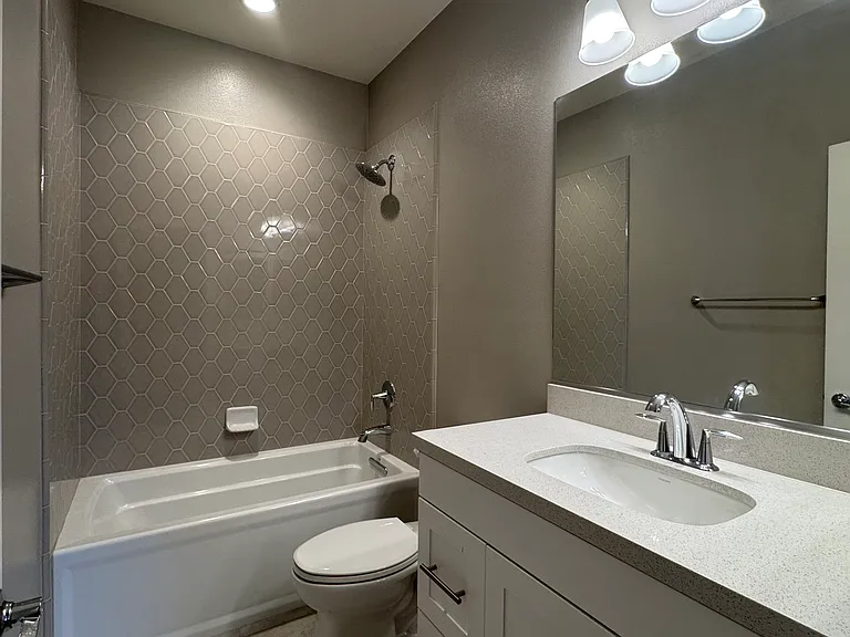 109 Alder Rdg — Photo 11