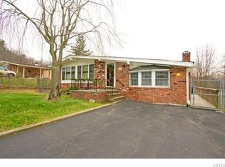 154 Charles Blvd, Valley Cottage, NY 10989