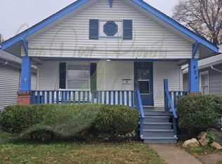 404 N Topping Ave, Kansas City, MO 64123