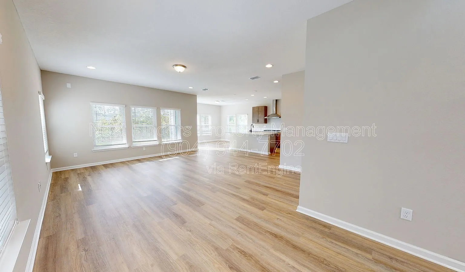 4 bed, 3.0 bath, 2500 sqft, $3,475 — Photo 4