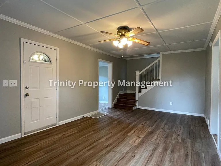 27 Hathaway Dr — Photo 6