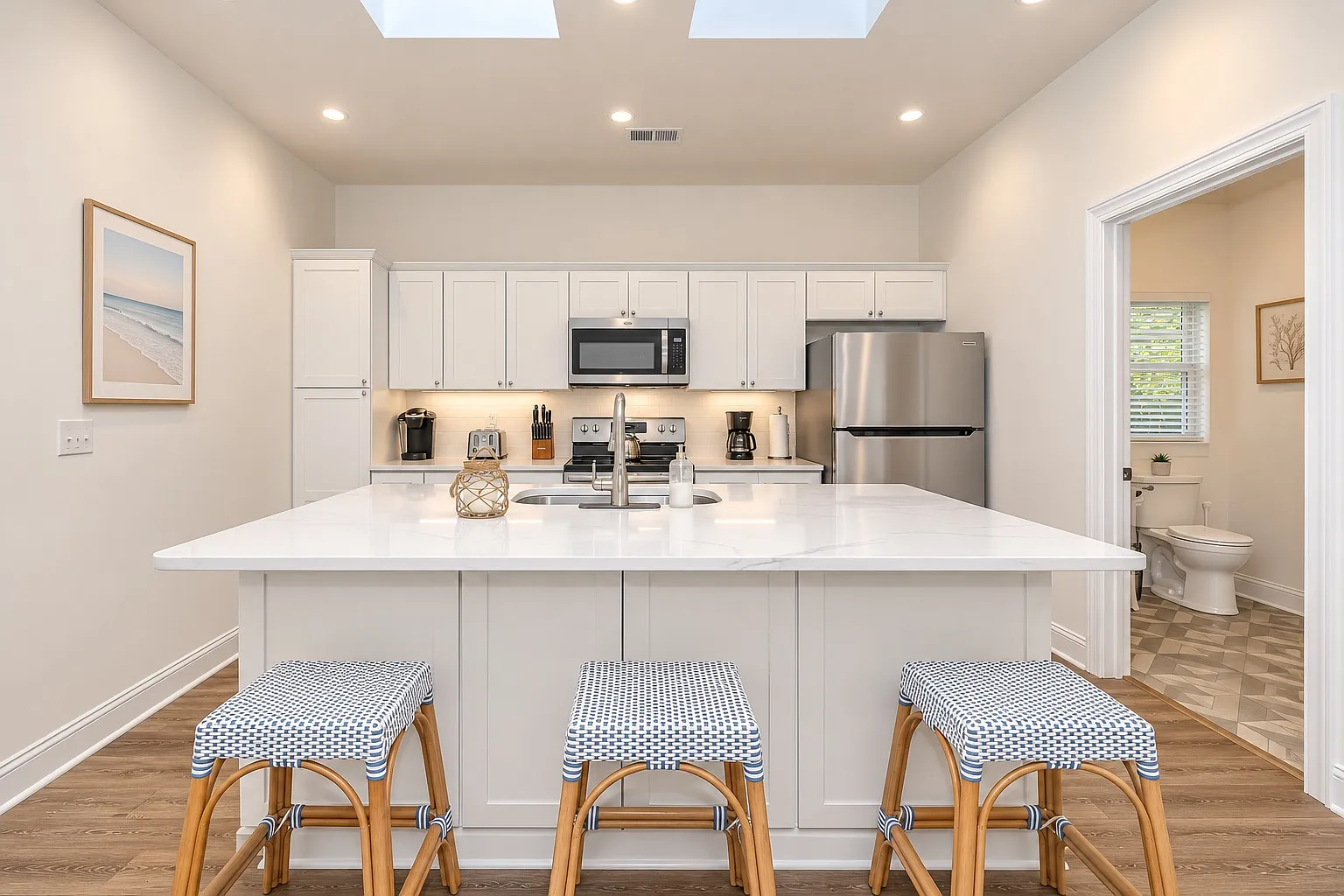 2 bed, 1000 sqft, $1,800 — Photo 4