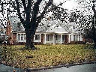 2nd image of 4750 Carskaddon Ave