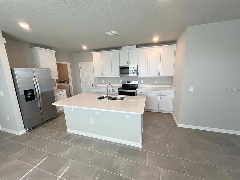 820 Rivers Crossing St — Photo 6