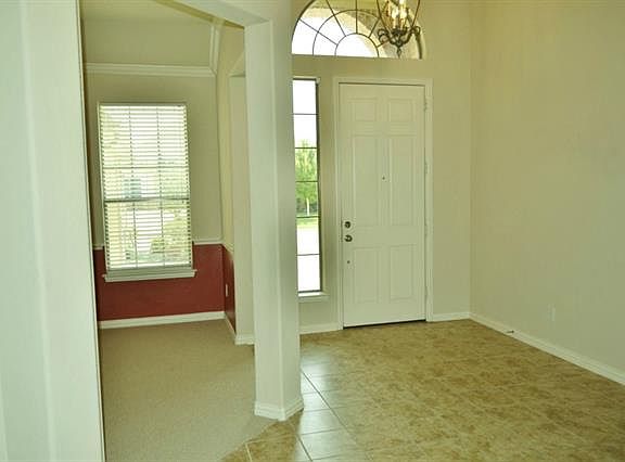 3rd image of 3613 Horace Ave