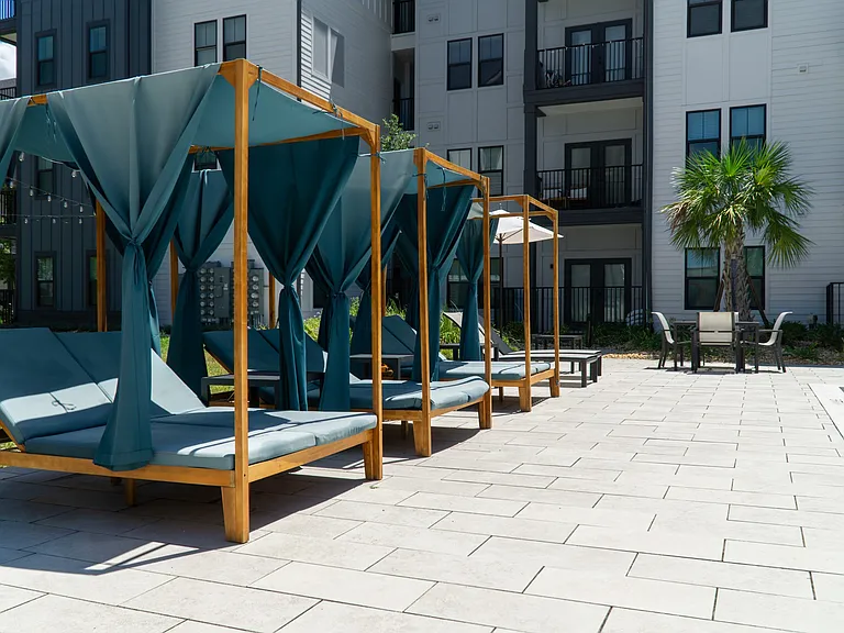 Azalea Luxury Apartments — Photo 58