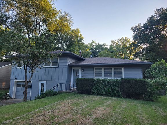 2nd image of 1941 Emerald Dr
