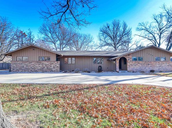 1508 Terrace Dr, Newton, KS 67114