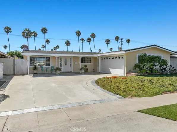 18301 Pammy Ln, Huntington Beach, CA 92648