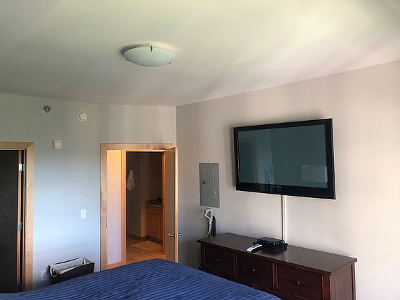 4th image of 317 Groveland Ave Unit 608