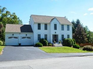 2A Dolly Dr, Worcester, MA 01604