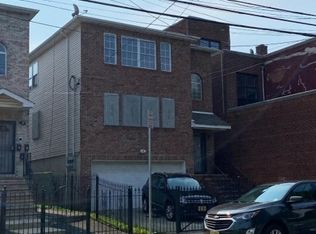 362-364 S 7th St, Newark, NJ 07103