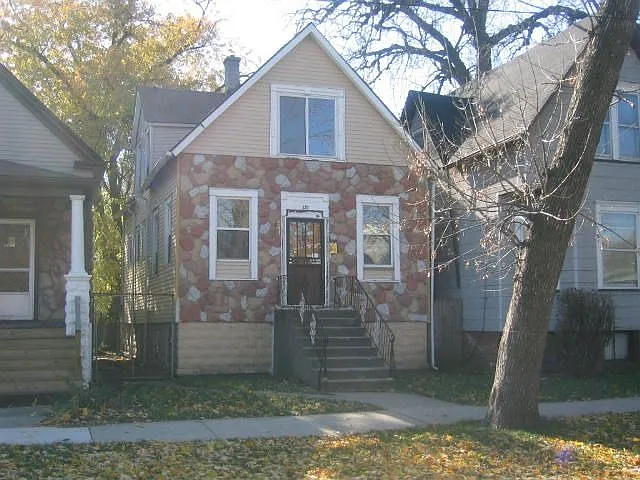 135 W 116th St photo 1