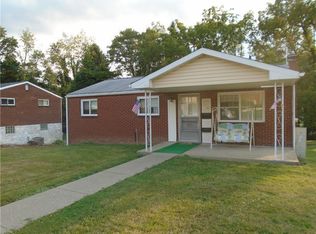 1096 Catherine Dr, Conway, PA