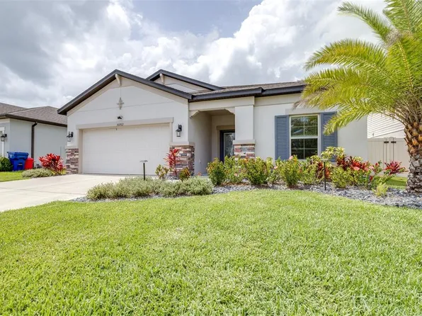 30762 Parrot Reef Ct, Wesley Chapel, FL 33545