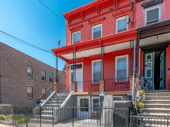 75 Giles Ave, Jersey City, NJ 07306
