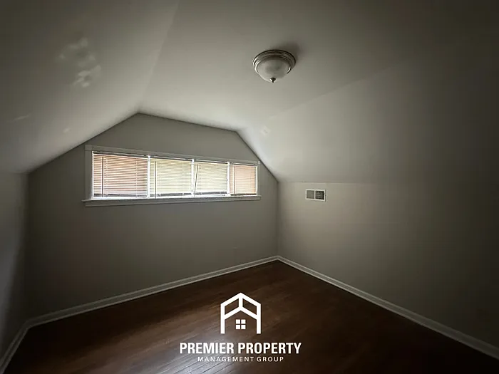 3248 Bluemont Dr — Photo 13