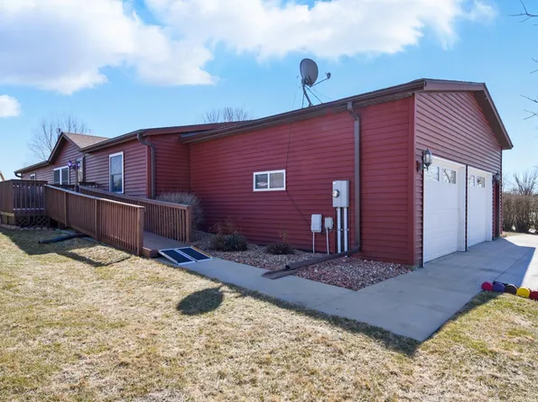 6218 Jonathan Dr NW, Rochester, MN 55901