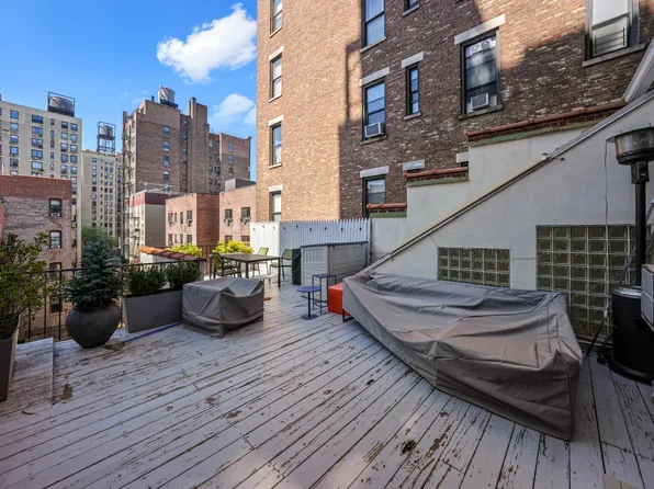 489 West End Avenue image 10 of 13