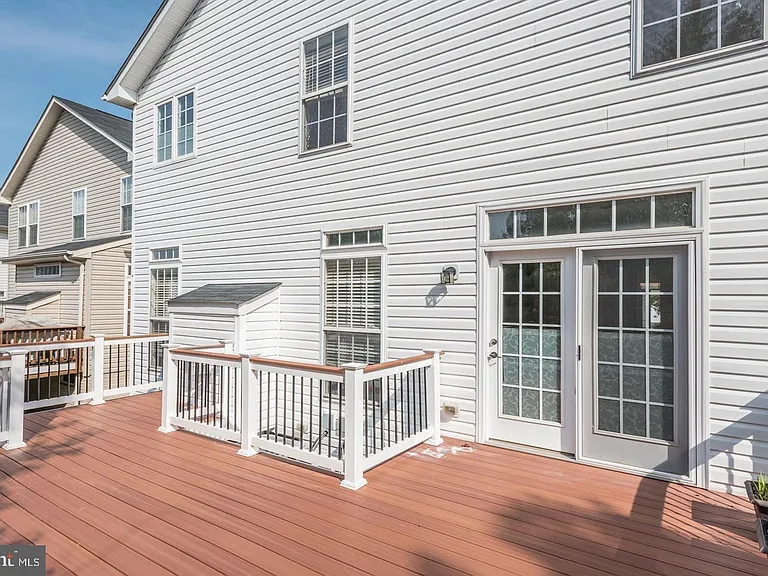 3795 Louise Ave — Photo 26