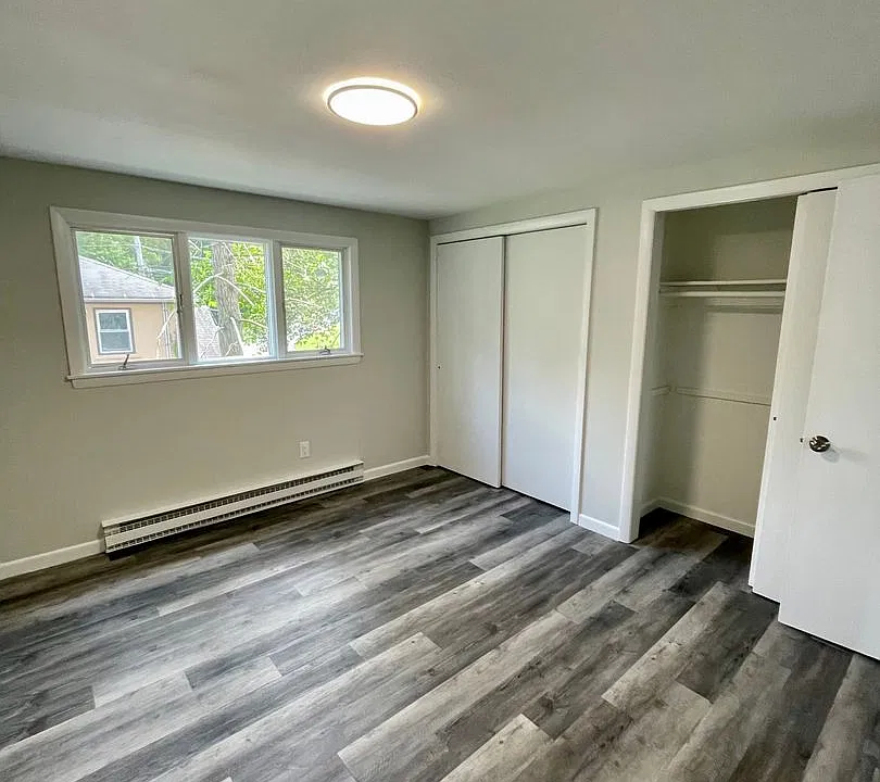 28 Wesley St