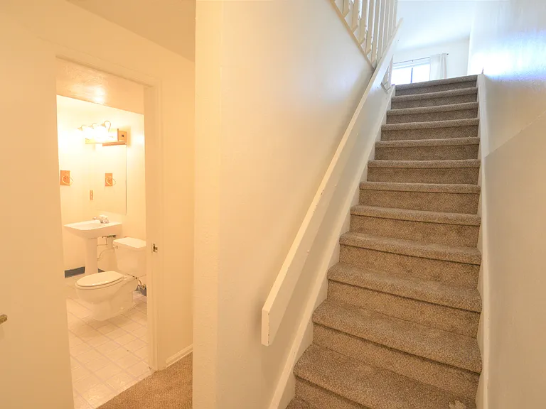 2027 Gyros Cir — Photo 10