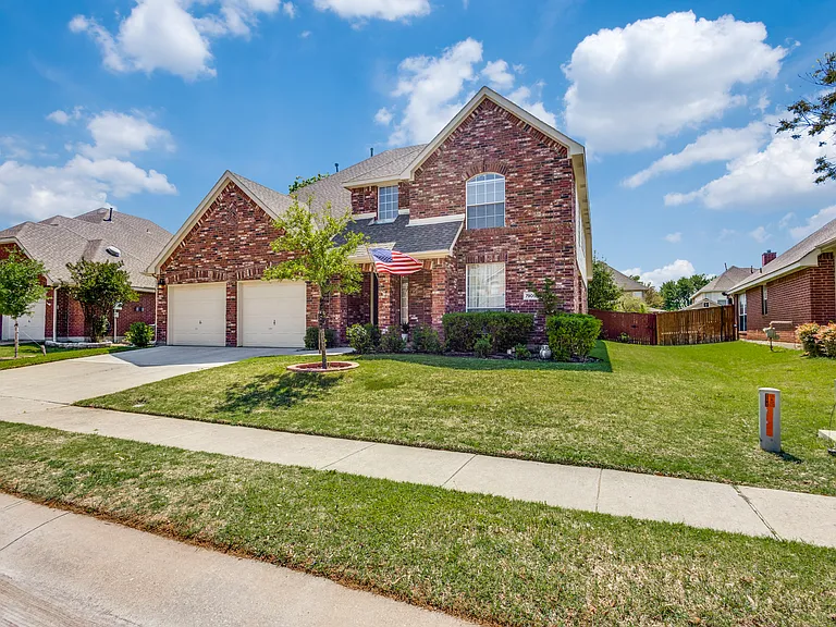 7905 Purple Martin Way — Photo 36