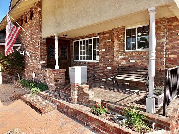 3rd image of 6248 Hedda St